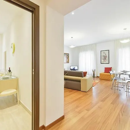 Palazzo Anselmi By Halldis *