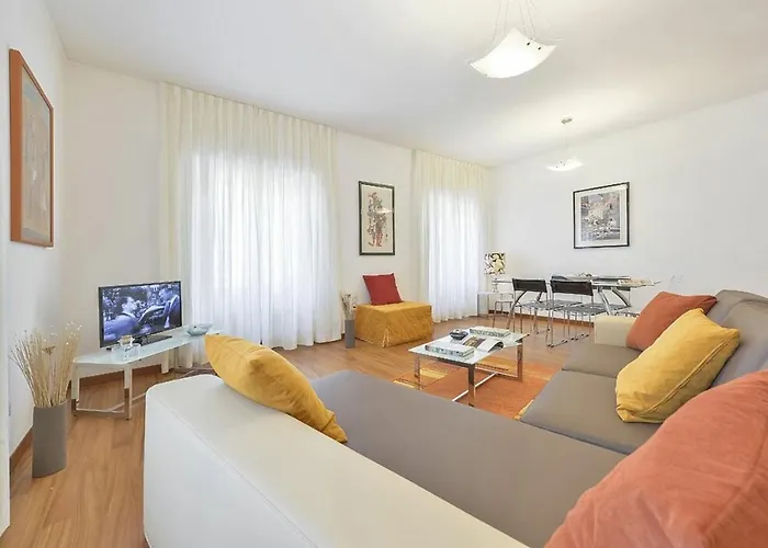 Palazzo Anselmi By Halldis Daire *