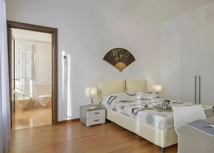 Daire Palazzo Anselmi By Halldis Floransa