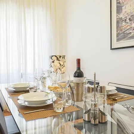 Palazzo Anselmi By Halldis Apartament Florencja