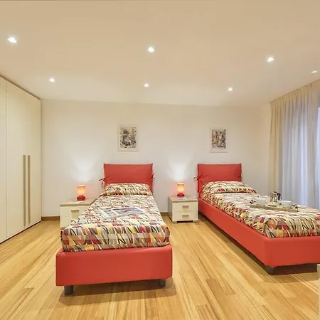 Appartement Palazzo Anselmi By Halldis Florence