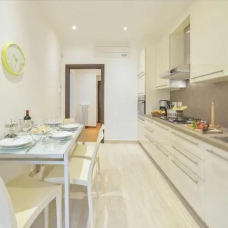 Palazzo Anselmi By Halldis Apartament Florencja