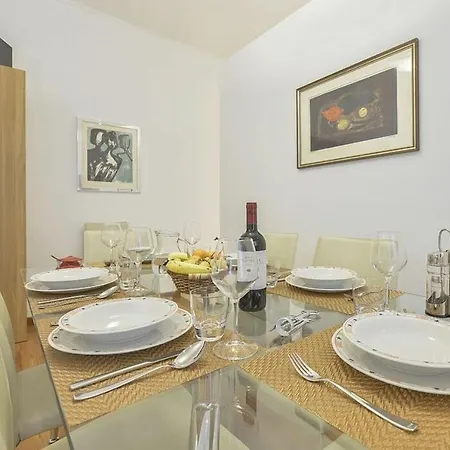 Palazzo Anselmi By Halldis Appartement Florence